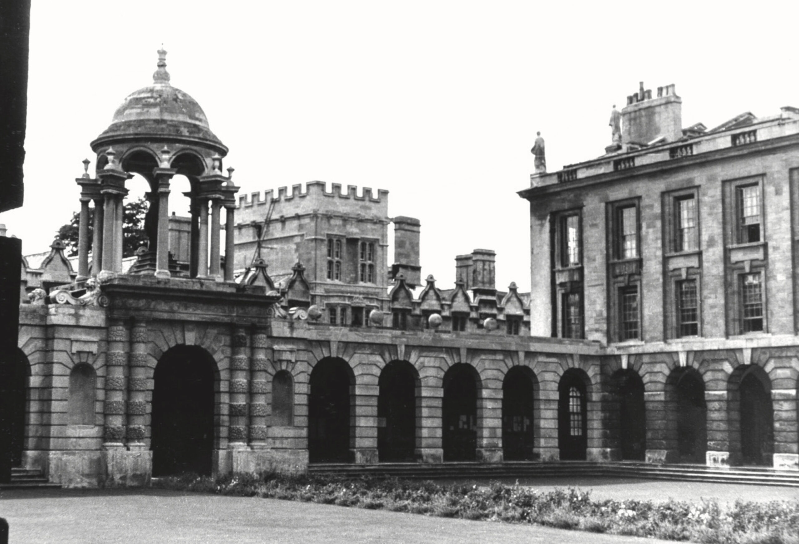 Queen’s College Quadrangle at the University of Oxford